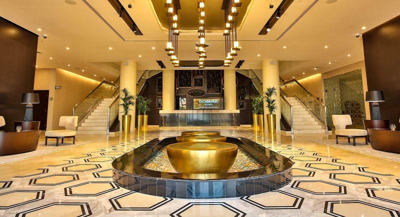 Four Points By Sheraton Production City, Dubái Exterior foto